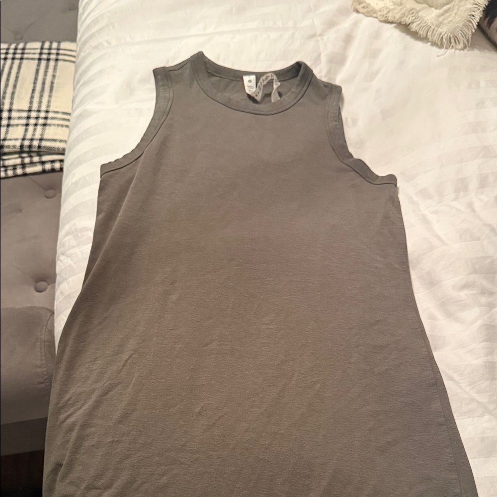 Lululemon Athletica Olive Sleeveless Tank